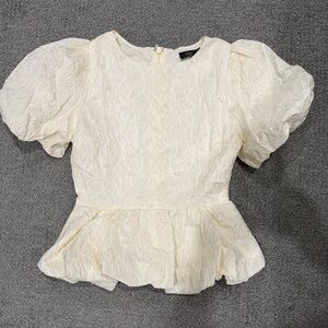 Vici NWT Cream Textured Puff Sleeve Blouse